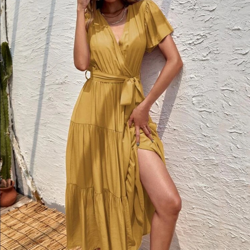Boho surplice belted A line dress - Picture 15 of 15
